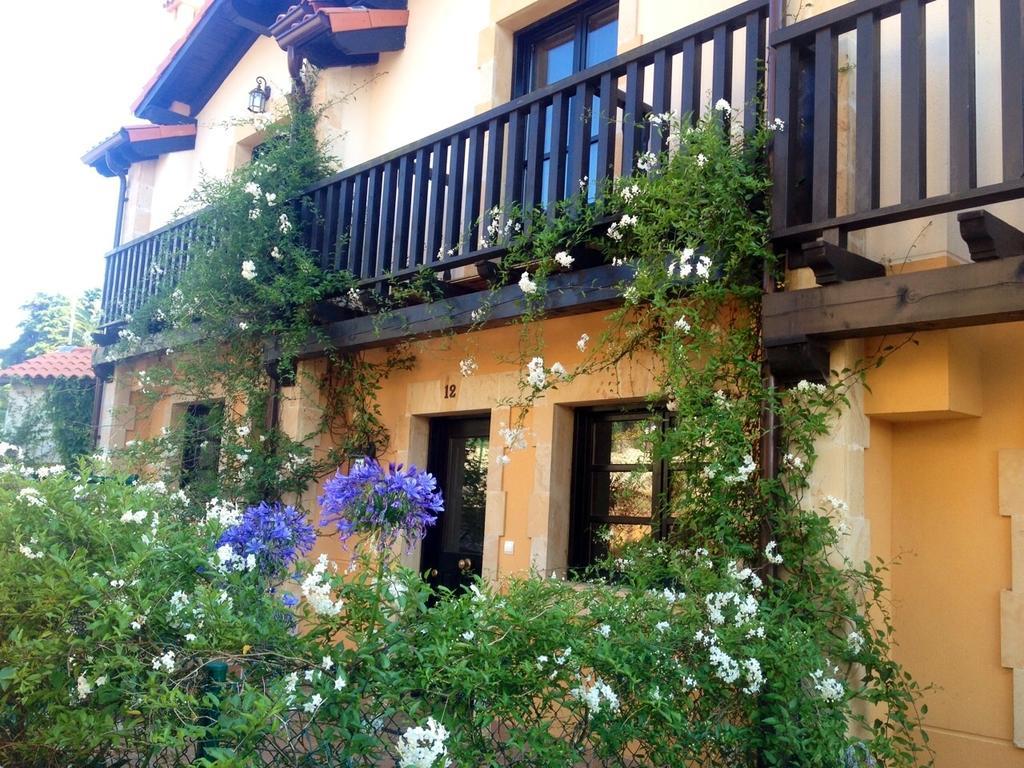 Apartamentos Santillana Del Mar Extérieur photo