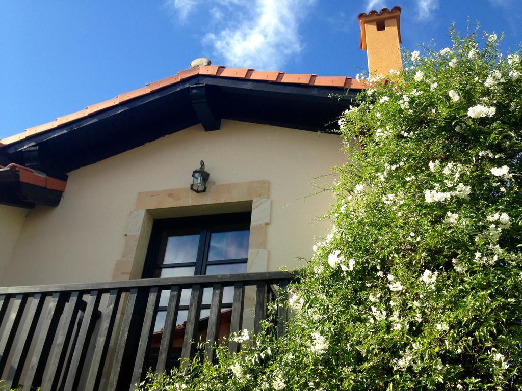 Apartamentos Santillana Del Mar Extérieur photo