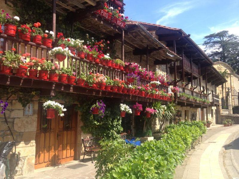 Apartamentos Santillana Del Mar Extérieur photo
